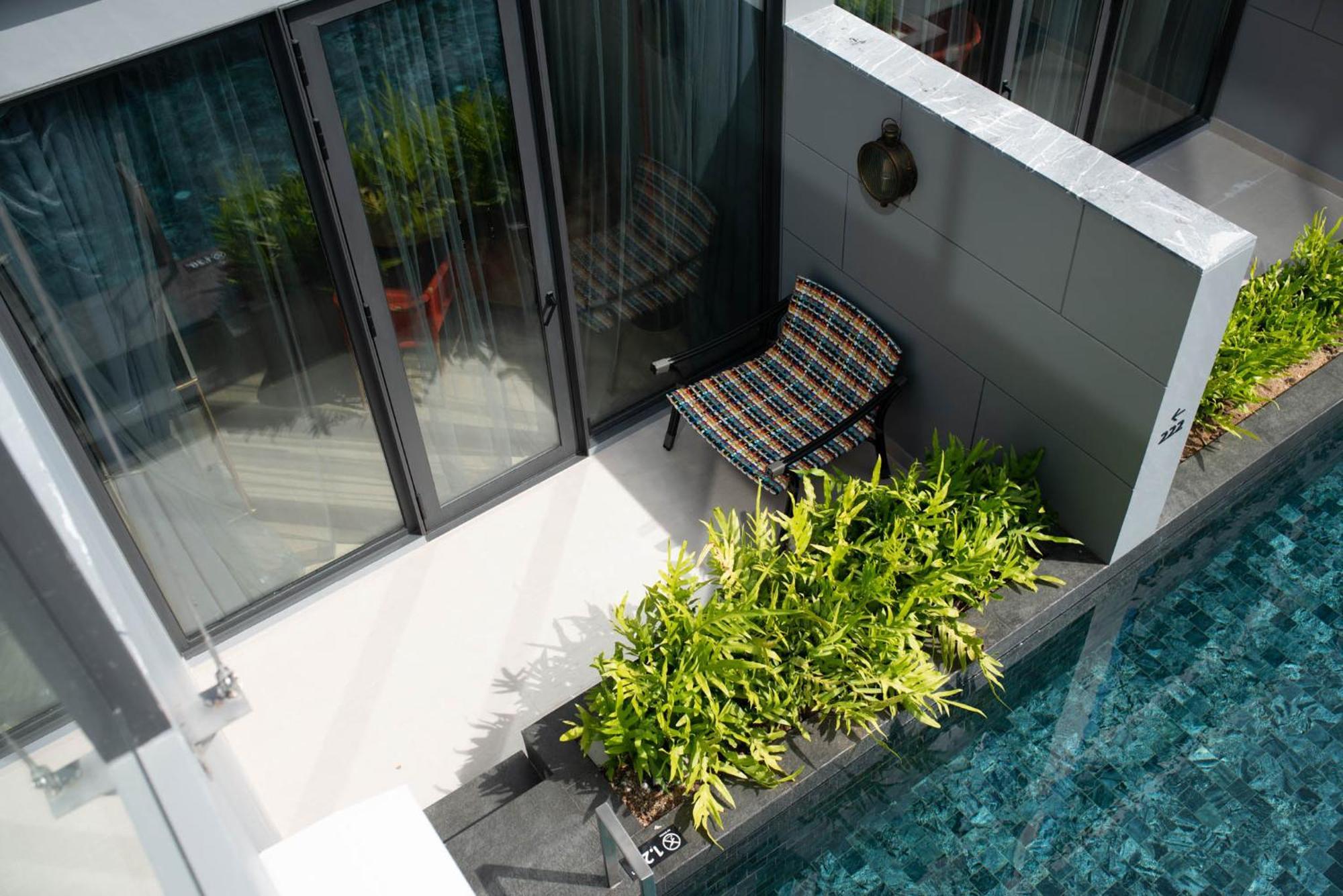 Hotel Indigo Phuket Patong By Ihg Εξωτερικό φωτογραφία A private pool at a landed property in Singapore